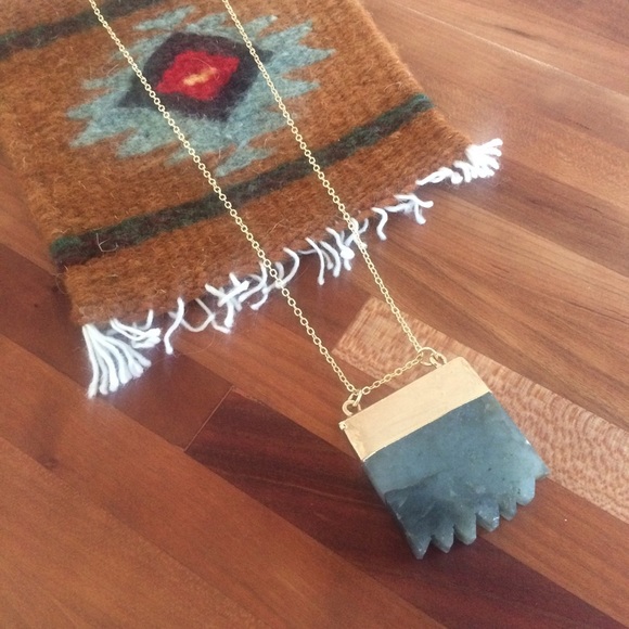 Natural Labradorite Slab Necklace - Picture 2 of 4